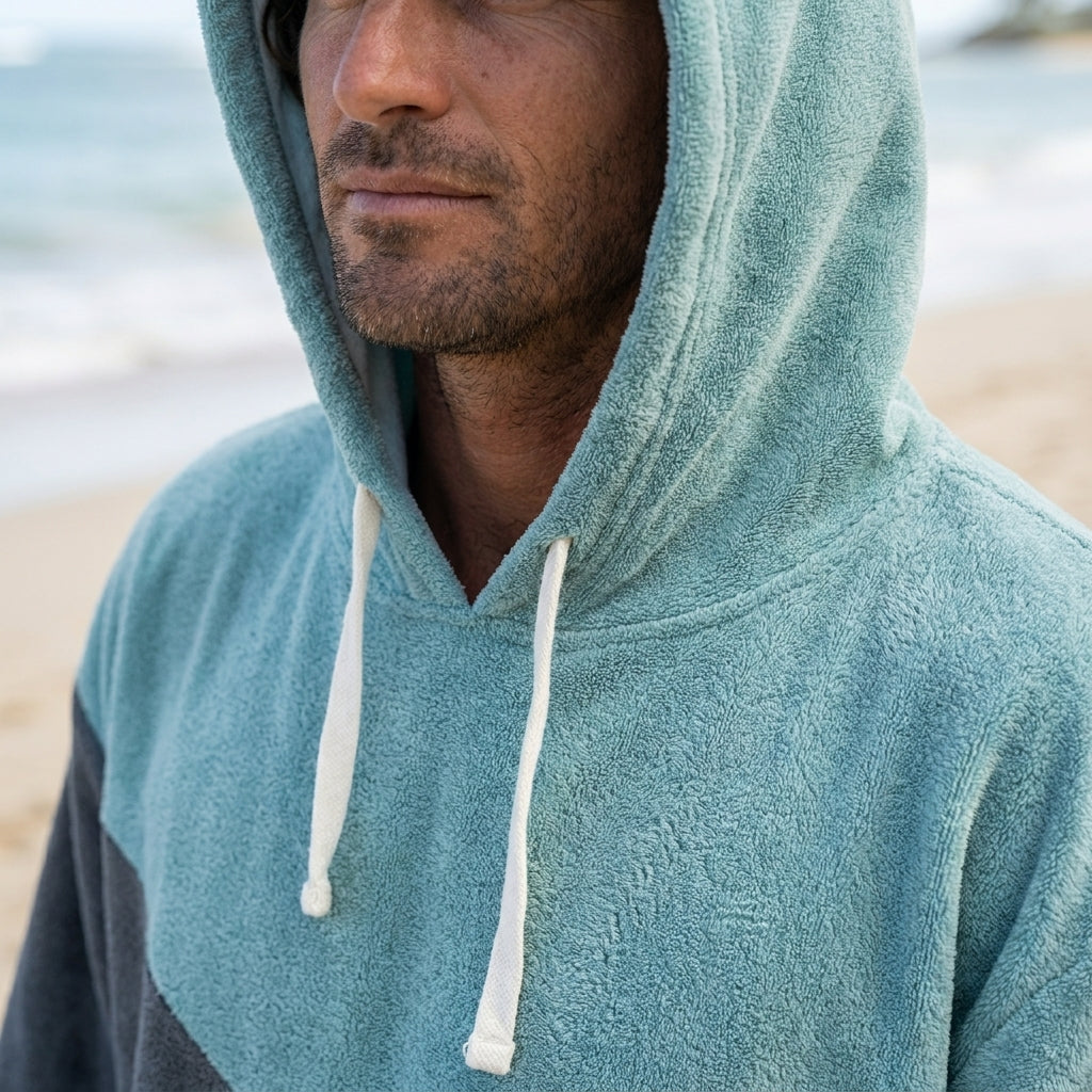 WarmFlow Poncho met Capuchon