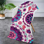 SunVibe Oversized Microfiber Beach Towel – Sand Free