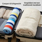 Compacte Riviera Stripe microvezel strandhanddoek vergeleken met traditionele handdoek